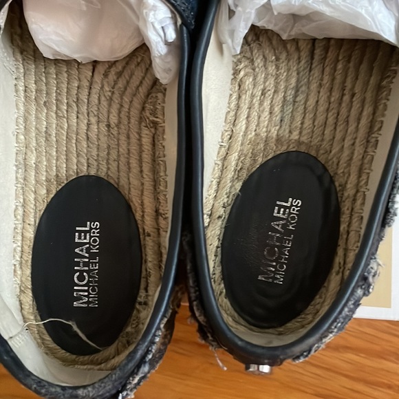 Michael Kors shoes - Picture 4 of 5